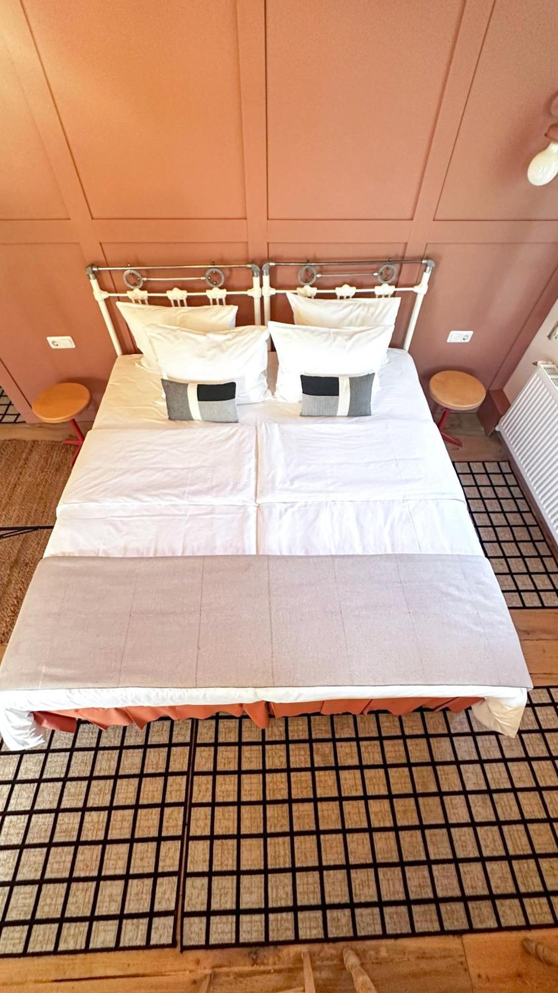 Hotel Durr 32 Dilijan Esterno foto